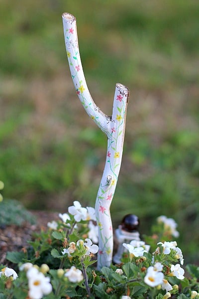 Art for Kids Using Sticks~ Buggy and Buddy