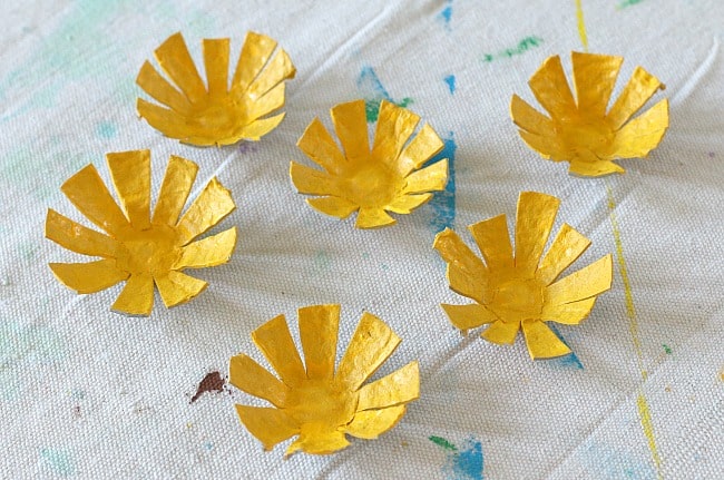 paint your egg carton flower yellow