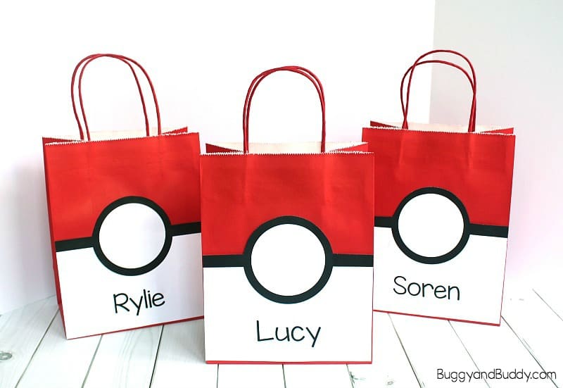 free printable pokemon party favor bag label that looks like a pokeball and party favor ideas