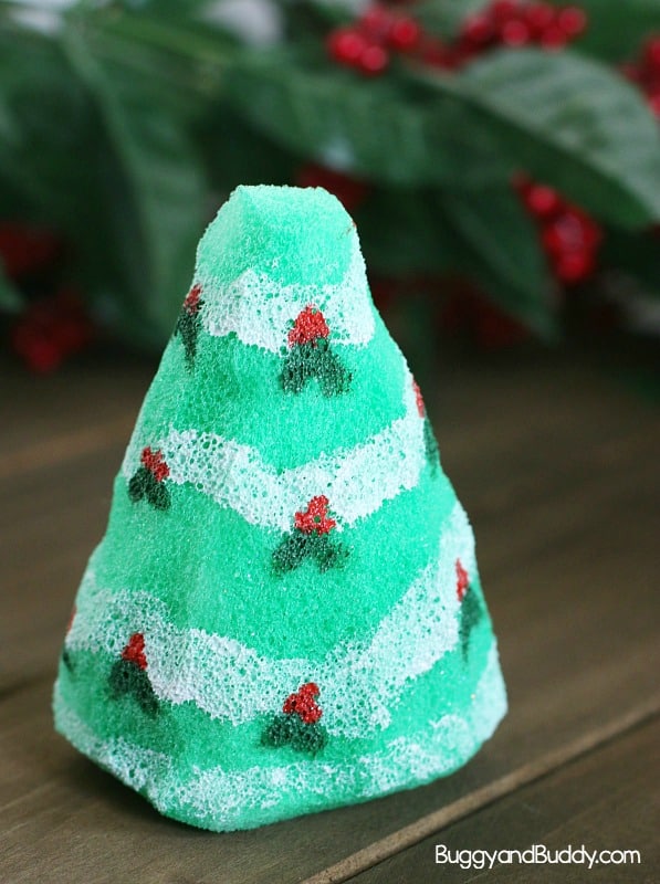 How to make Christmas tree squishy toys: Squishies tutorial- fun sensory craft for kids