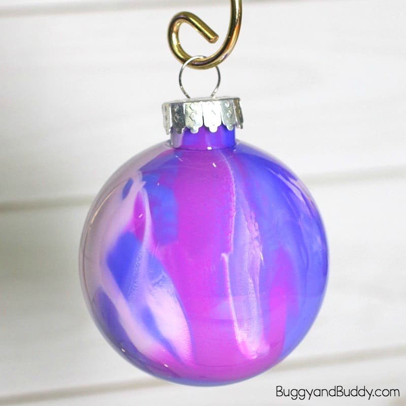 how to make marbled christmas ornaments- a fun Christmas art project for kids