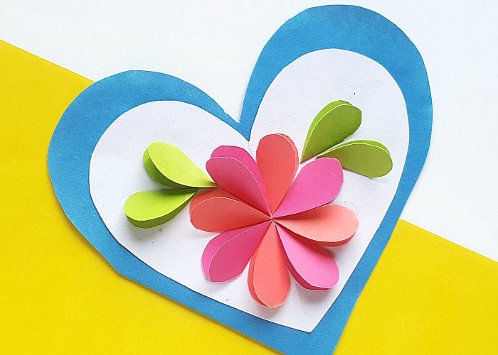 easy to make flower card for Mother's Day, Valentine's Day or a birthday. Includes a free template.